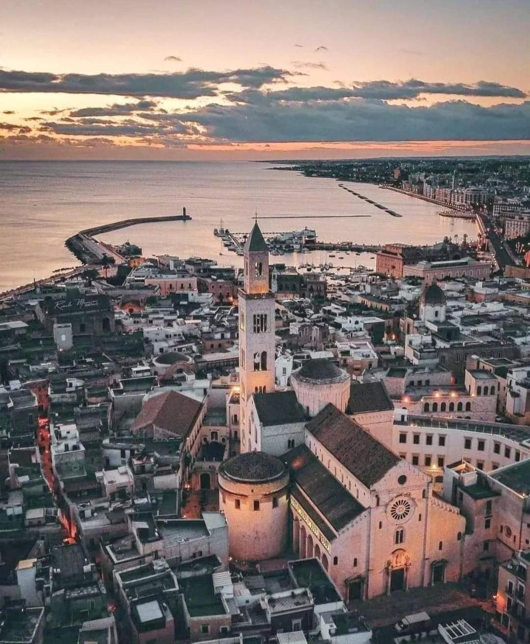 Bari In Un Click Apartment Екстериор снимка